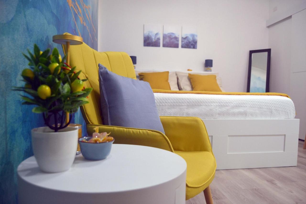 Room&Chiaia Napoli Ngoại thất bức ảnh